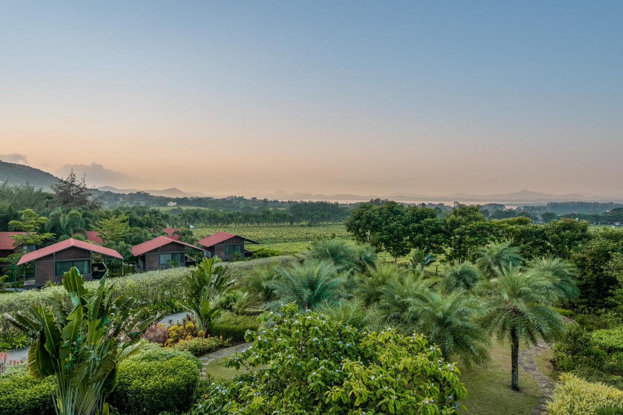 Hotel The Source At Sula Nashik Esterno foto